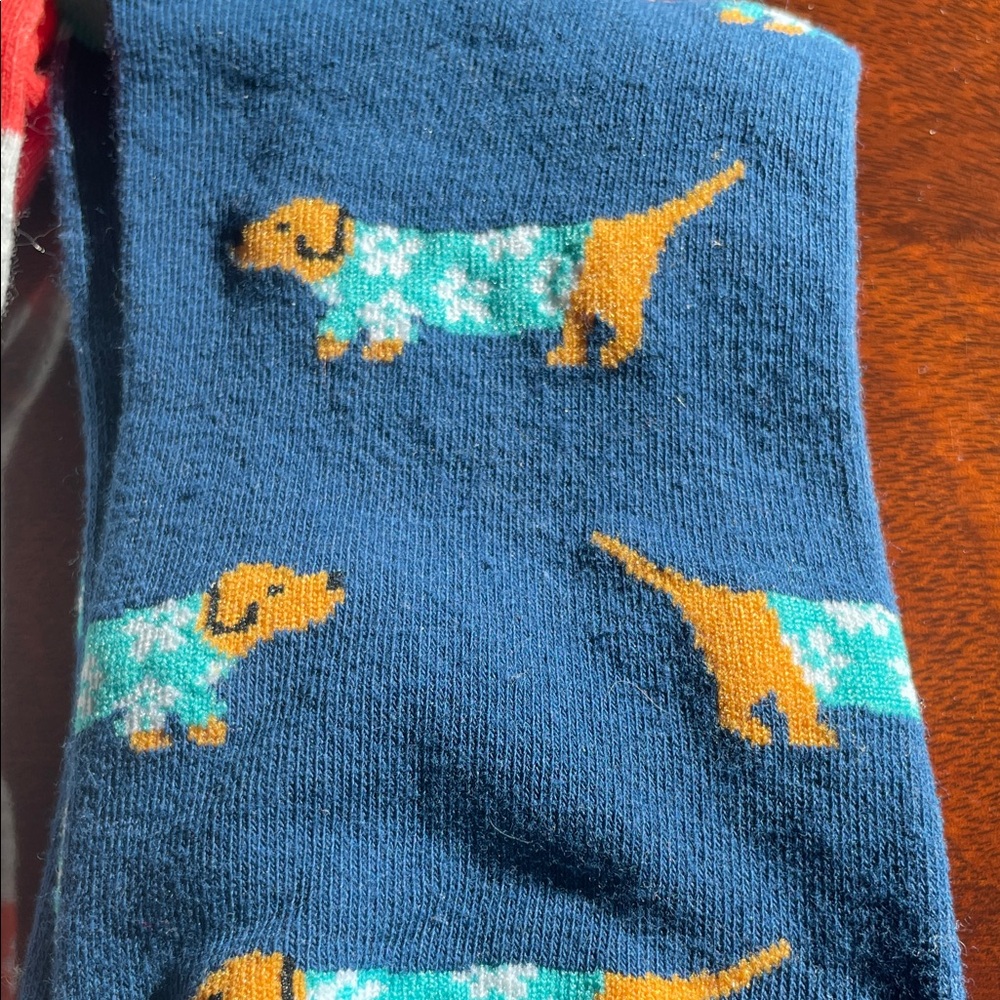 Old Navy Men's dachshund Crew Socks - set of 2 - Picture 4 of 6
